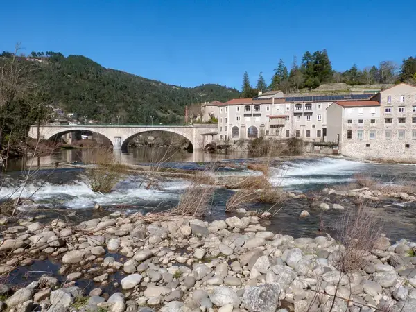Monte Escalier 07 Monte escalier Les Ollières-sur-Eyrieux