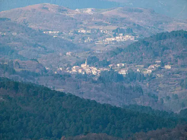 Monte Escalier 07 Monte escalier Saint-Andéol-de-Vals